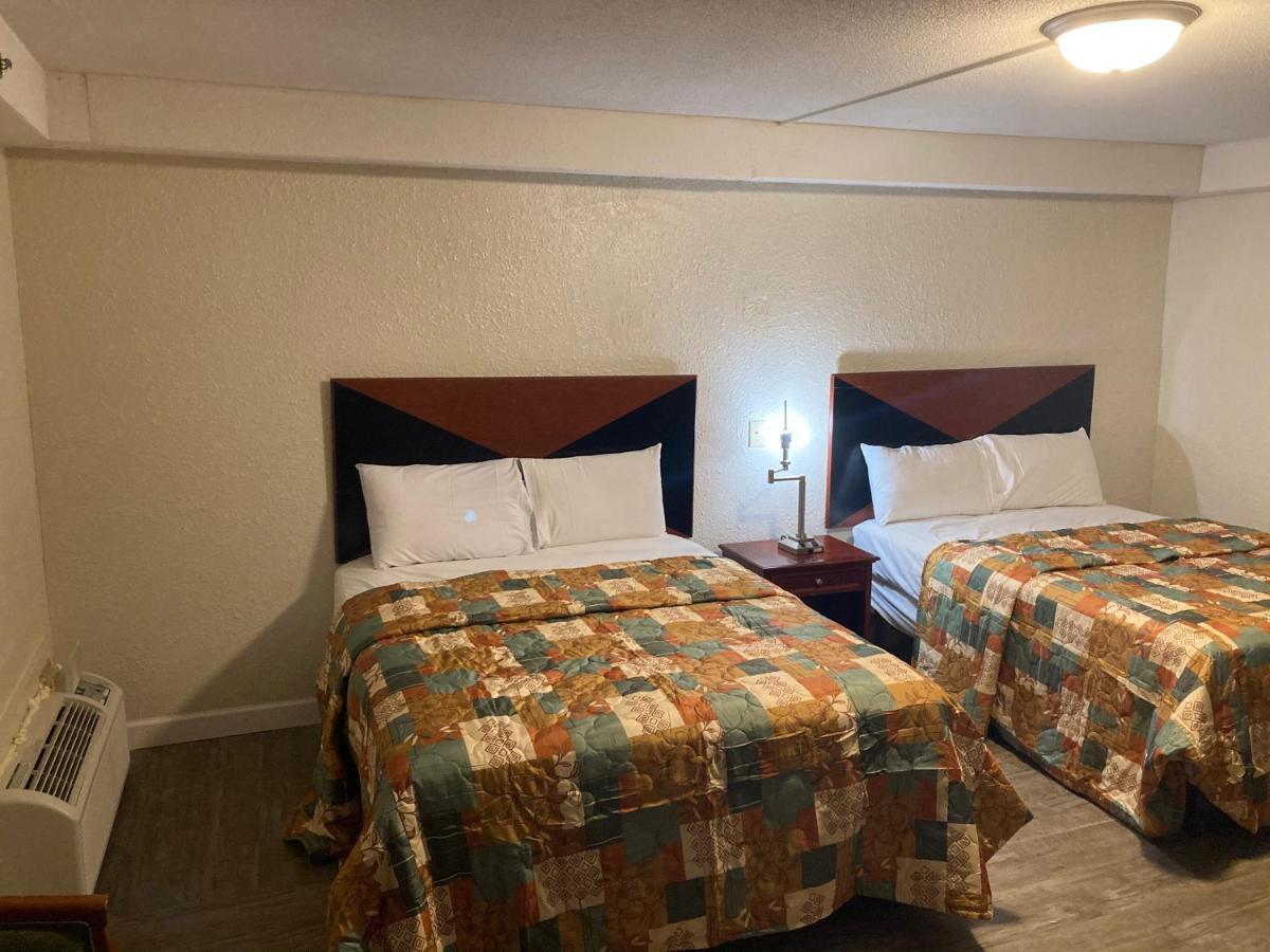 Travel Inn ピーターズバーグ エクステリア 写真
